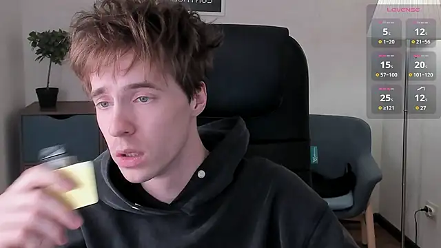 Snapshot of _tokyo_ghoul chatting on 15, 2, 2025 tokyo ghoul online show from 15, 2, 2025