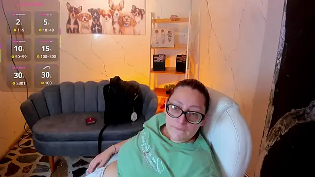 NiickyJones online show from 23, 9, 2025