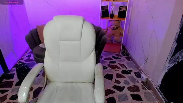 NiickyJones online show from 1, 10, 2025