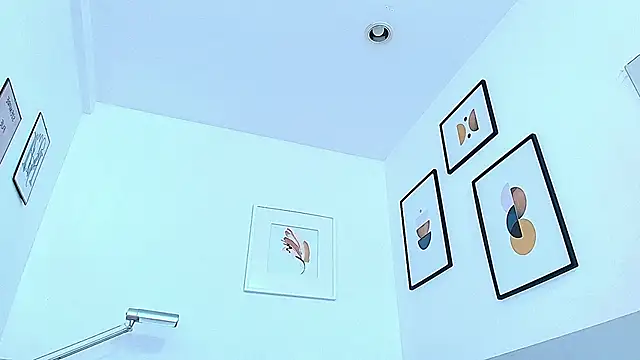 Snapshot of littlee_emilyy_ chatting on 22, 12, 2024 littlee emilyy online show from 22, 12, 2024