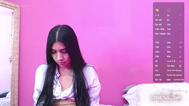 Snapshot of littlee_emilyy_ chatting on 22, 3, 2025 littlee emilyy online show from 22, 3, 2025