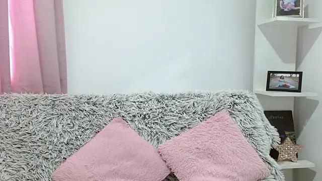 aliicee m online show from 18, 9, 2025