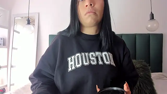 Im Maite online show from 18, 3, 2025