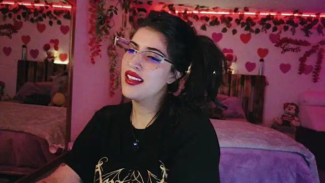 Snapshot of azahar__ziiz chatting on 5, 7, 2026 azahar ziiz online show from 5, 7, 2026