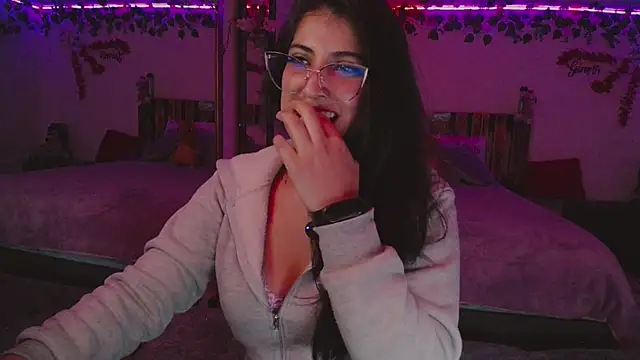 azahar  ziiz online show from 12, 11, 2025