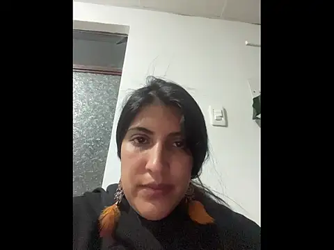 azahar  ziiz online show from 6, 1, 2026