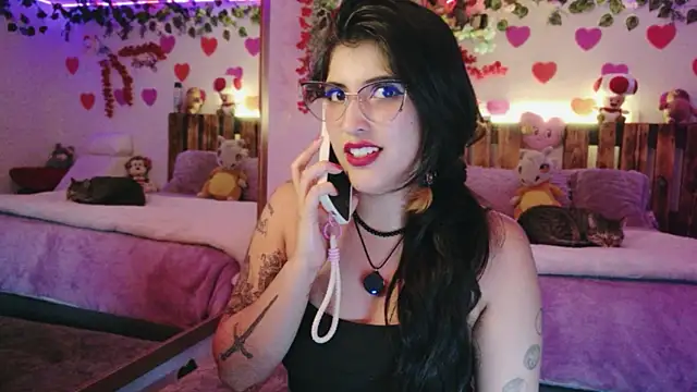 Snapshot of azahar__ziiz chatting on 9, 7, 2026 azahar ziiz online show from 9, 7, 2026