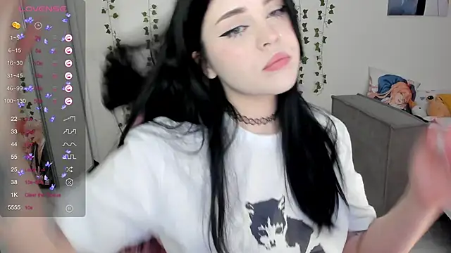 Snapshot of SelenaCute chatting on 27, 1, 2025 SelenaCute online show from 27, 1, 2025