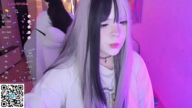 Snapshot of SelenaCute chatting on 12, 2, 2026 SelenaCute online show from 12, 2, 2026