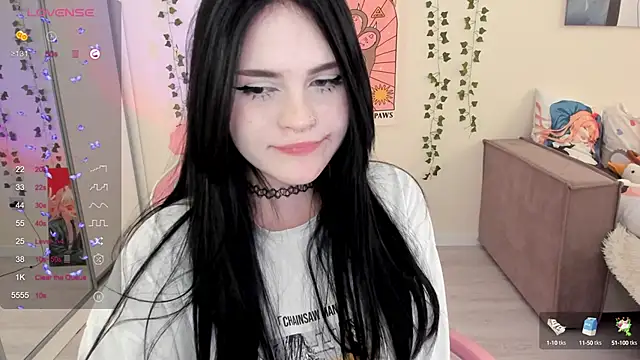 Snapshot of SelenaCute chatting on 20, 1, 2025 SelenaCute online show from 20, 1, 2025