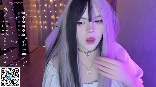 SelenaCute online show from 6, 3, 2026