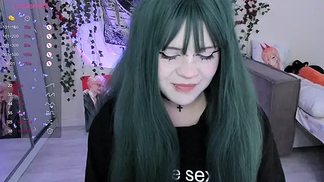 Snapshot of SelenaCute chatting on 22, 9, 2025 SelenaCute online show from 22, 9, 2025