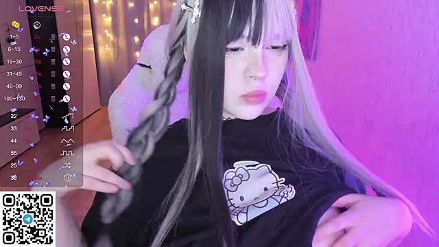 Snapshot of SelenaCute chatting on 7, 2, 2026 SelenaCute online show from 7, 2, 2026