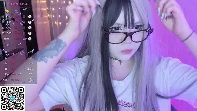 Snapshot of SelenaCute chatting on 16, 2, 2026 SelenaCute online show from 16, 2, 2026