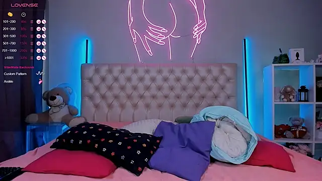 Jess Lui online show from 23, 3, 2025