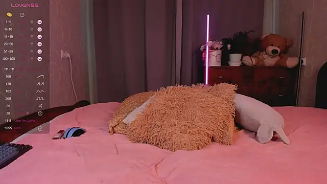 Jess Lui online show from 10, 9, 2025