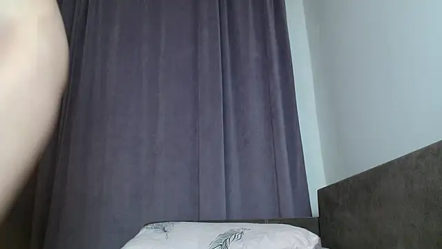 Snapshot of LadyMilfxxx chatting on 6, 7, 2026 LadyMilfxxx online show from 6, 7, 2026