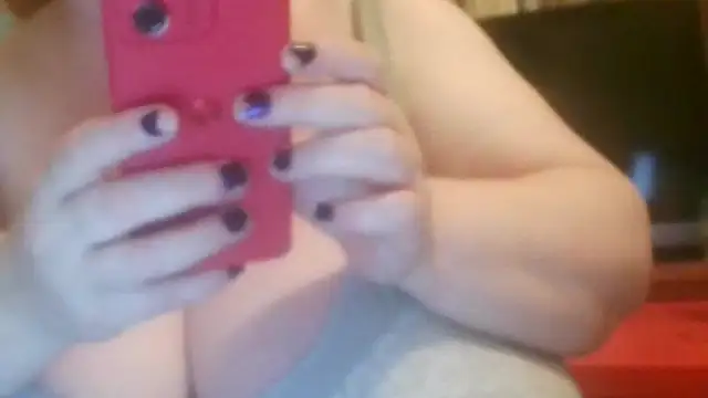 Snapshot of Nataliesbestjuggs chatting on 3, 7, 2026 Nataliesbestjuggs online show from 3, 7, 2026
