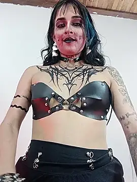 sarah benjjaminn online show from 15, 10, 2025