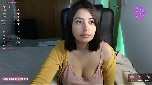 AnnaQueen online show from 14, 2, 2025