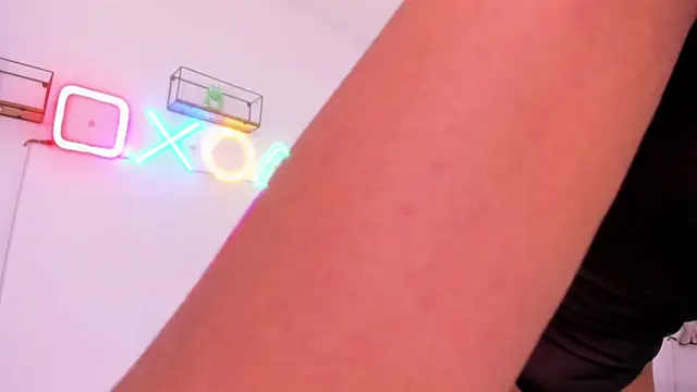 eileen tanihara online show from 12, 4, 2026