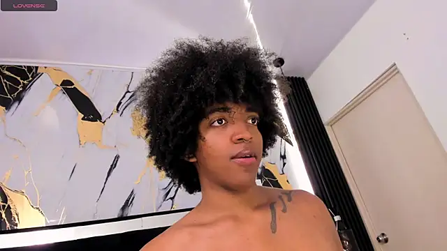 Snapshot of eileen_tanihara chatting on 24, 2, 2025 eileen tanihara online show from 24, 2, 2025