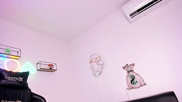 Snapshot of eileen_tanihara chatting on 22, 3, 2025 eileen tanihara online show from 22, 3, 2025