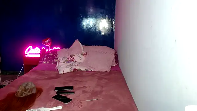 AnnieSexDoll online show from 1, 2, 2025