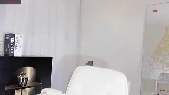 lvy-w online show from 15, 12, 2025