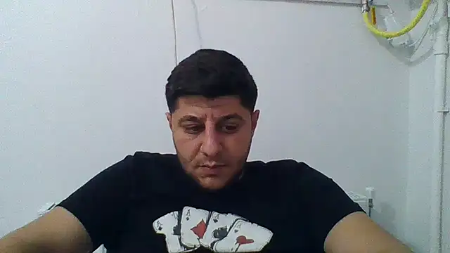 erkekkkadam online show from 10, 3, 2025