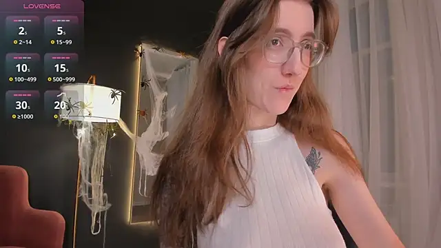 Lola Missy online show from 8, 11, 2025