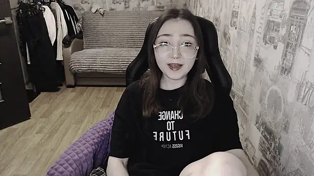 AmeliaKamishiro online show from 14, 2, 2025