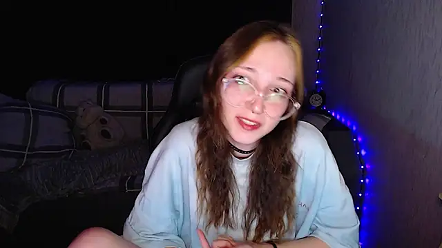 AmeliaKamishiro online show from 19, 10, 2025