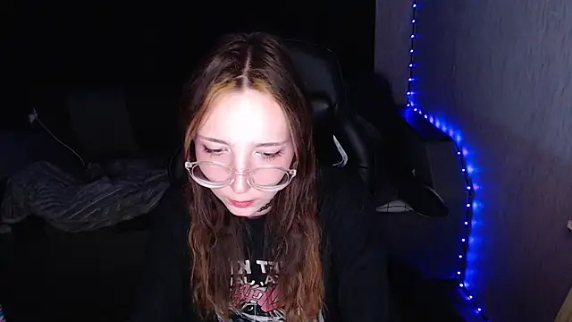 AmeliaKamishiro online show from 11, 10, 2025