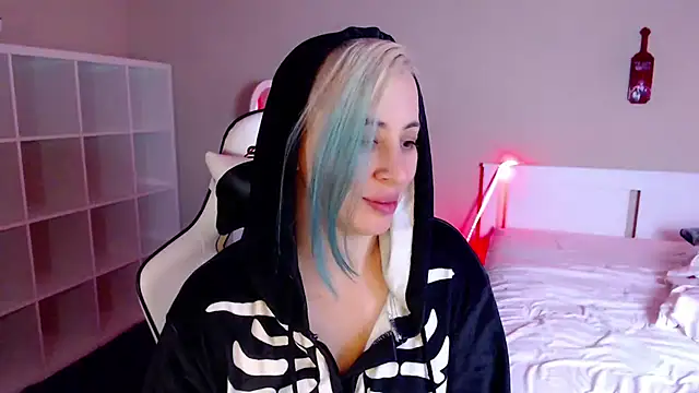 GoddessLilitu online show from 5, 1, 2025