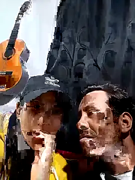 Snapshot of cachorro0527 chatting on 6, 11, 2025 cachorro0527 online show from 6, 11, 2025