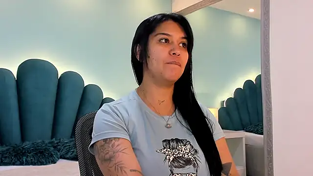 sharlott18 online show from 23, 10, 2025