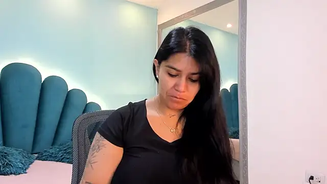 sharlott18 online show from 22, 11, 2025