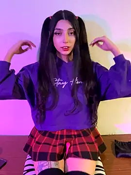 Felicia smok3 online show from 8, 11, 2025