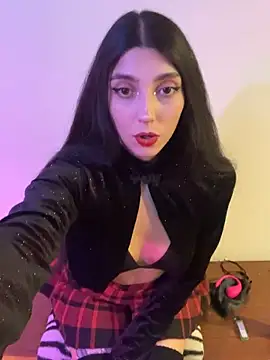 Snapshot of Felicia_smok3 chatting on 4, 12, 2025 Felicia smok3 online show from 4, 12, 2025