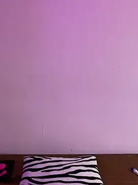 Felicia smok3 online show from 15, 2, 2025