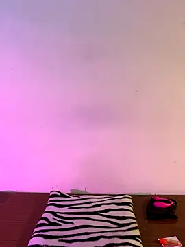 Felicia smok3 online show from 7, 11, 2025