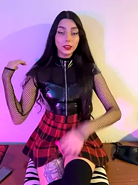 Felicia smok3 online show from 5, 10, 2025