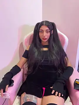 Felicia smok3 online show from 6, 4, 2026