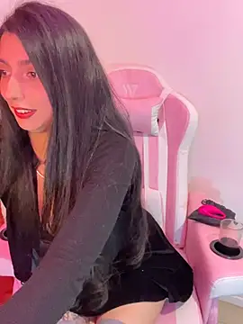 Snapshot of Felicia_smok3 chatting on 5, 6, 2026 Felicia smok3 online show from 5, 6, 2026