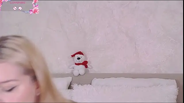 Alexis Powell online show from 4, 12, 2025