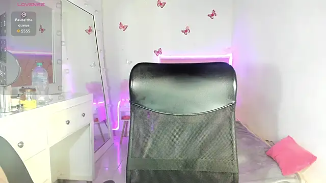 Celeste  sweetx online show from 13, 1, 2026