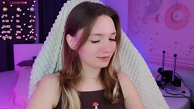 SwettyMolly online show from 22, 9, 2025