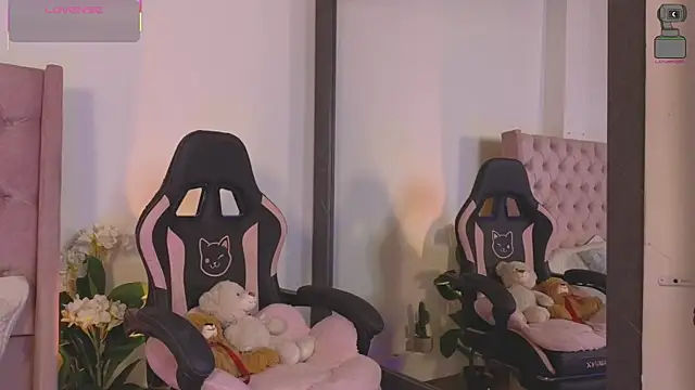  Linoshka 1 online show from 13, 3, 2026