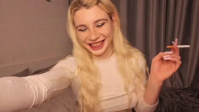 Ashley-Urban online show from 4, 3, 2026